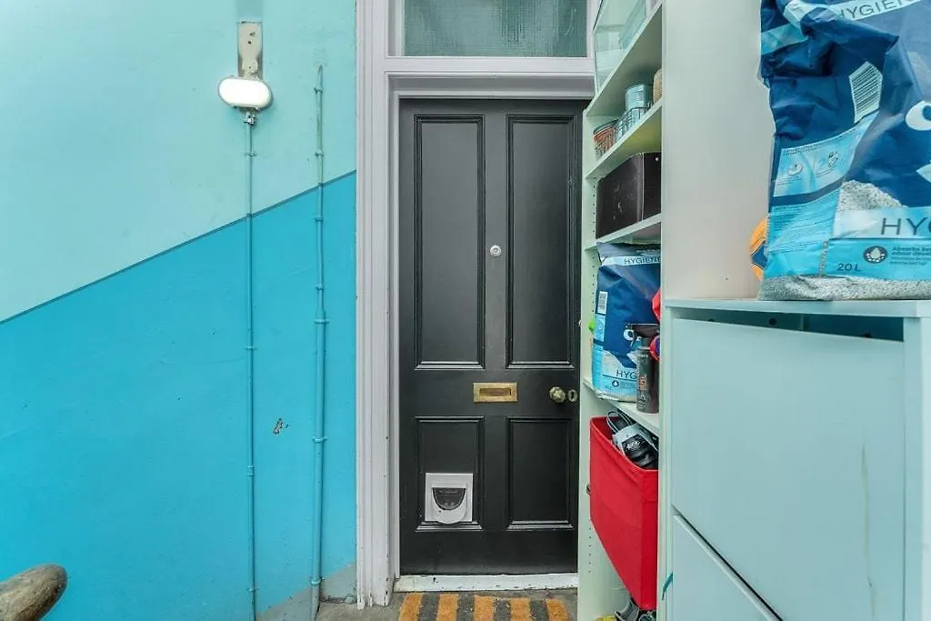 Διαμέρισμα Bright And Spacious Flat Overlooking The Meadows Εδιμβούργο
