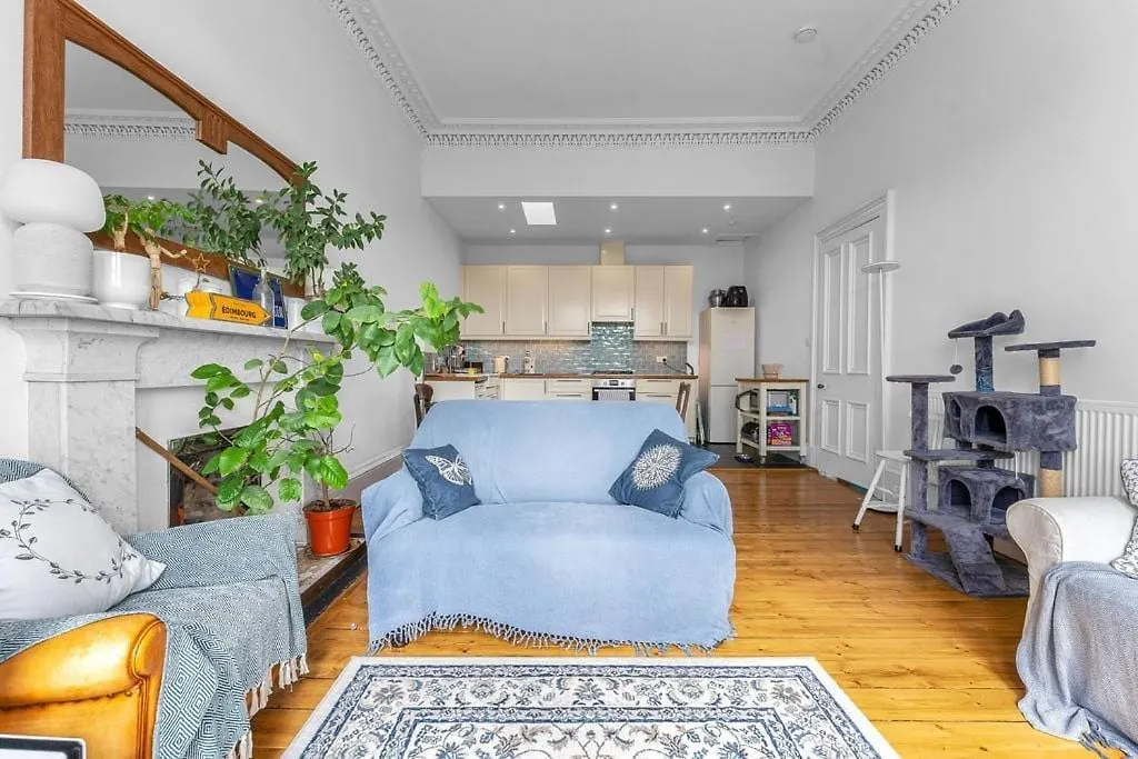 Διαμέρισμα Bright And Spacious Flat Overlooking The Meadows Εδιμβούργο